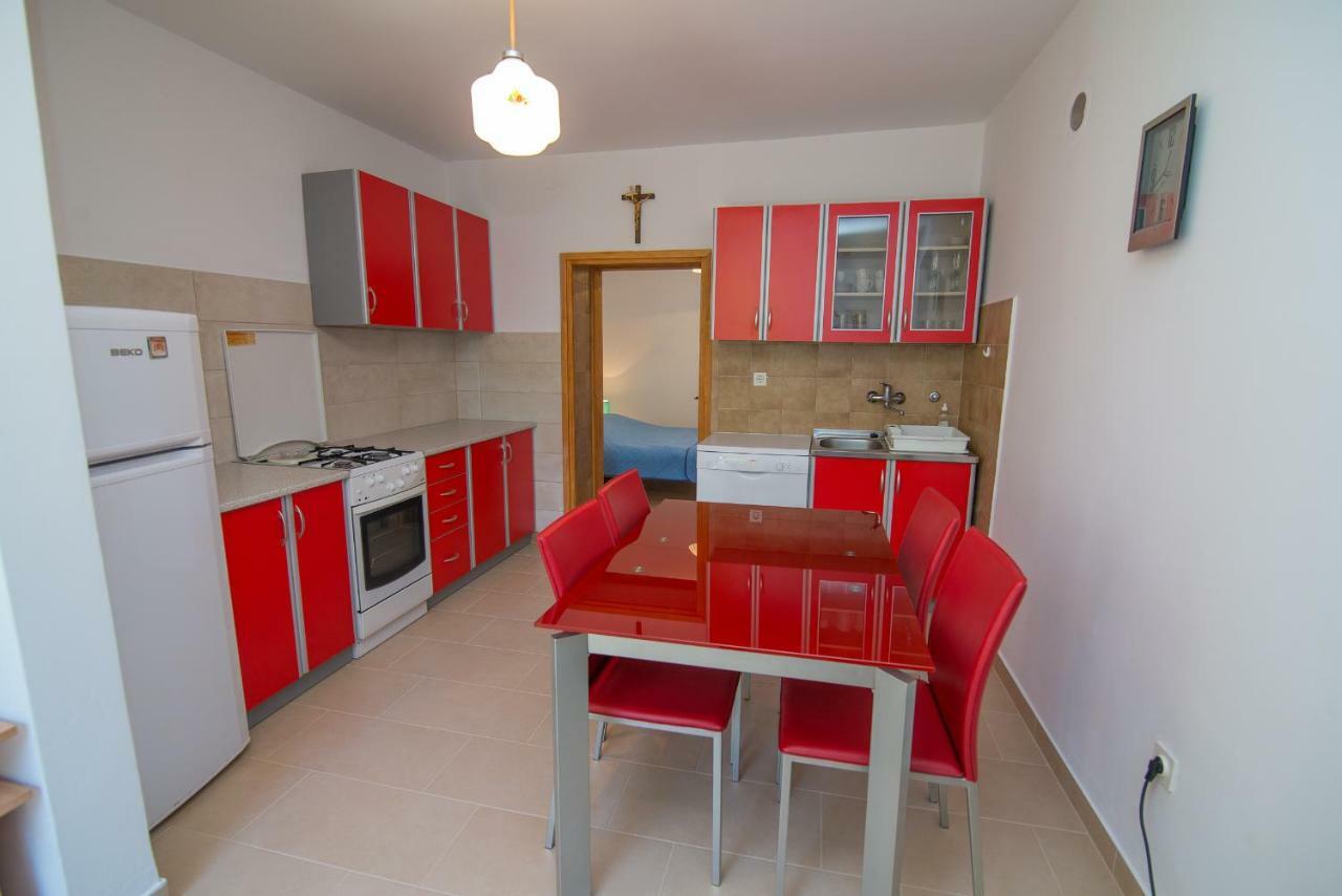 Andjelka B4-Blue Apartment Mali Losinj Luaran gambar